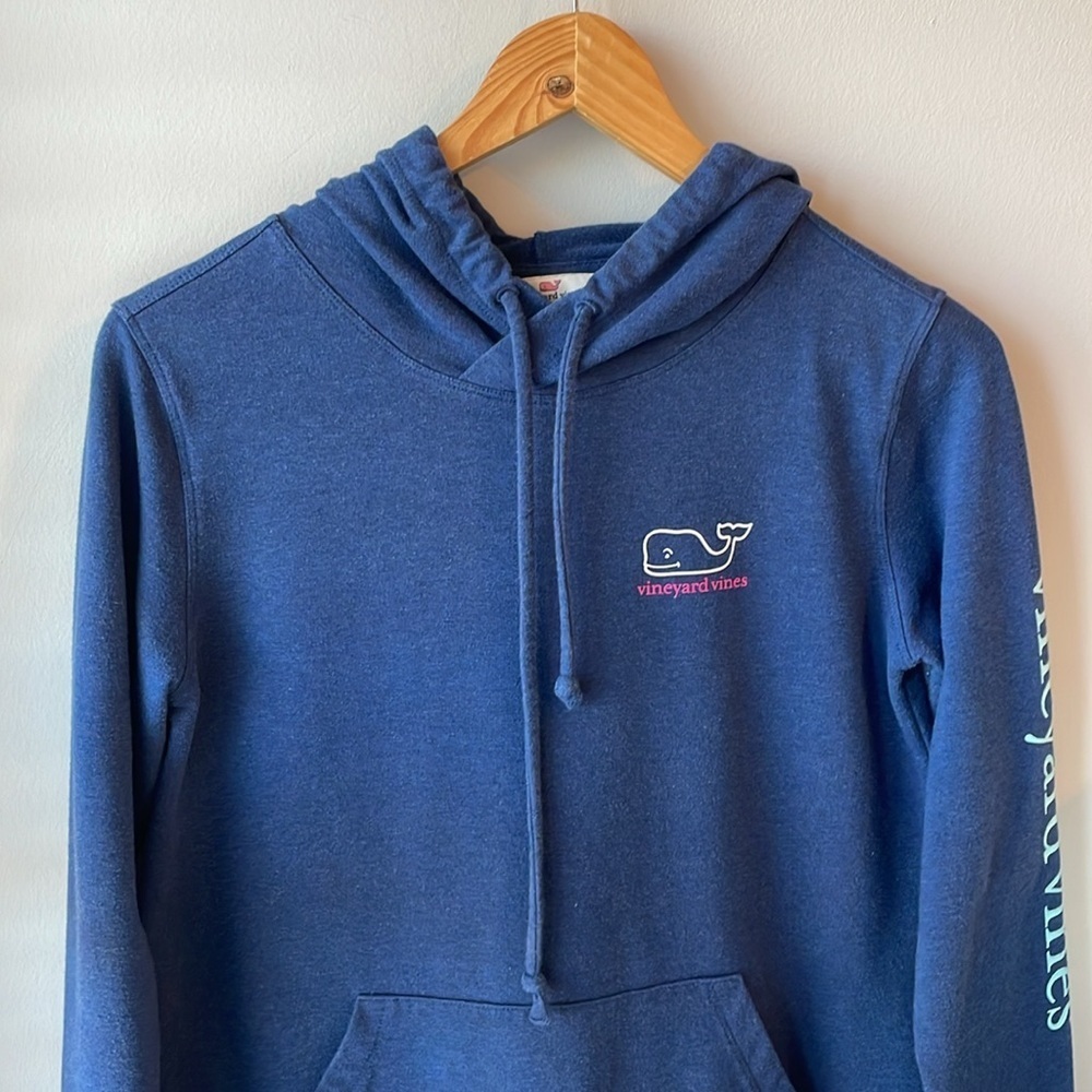 Vineyard Vines‎ Navy Blue Whale Hoodie - Picture 2 of 9